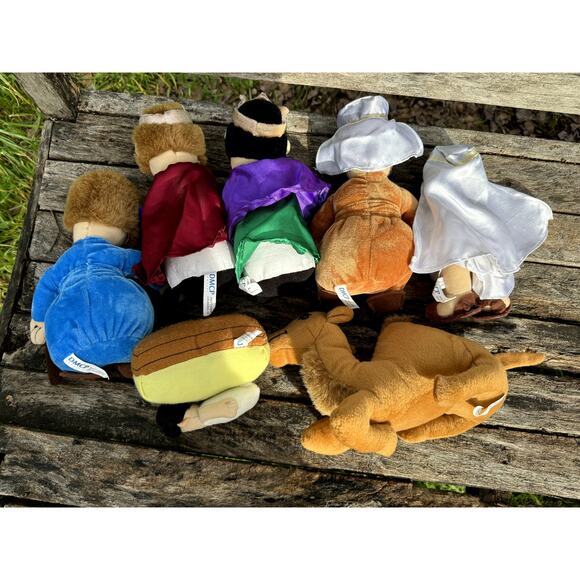 Vintage DMCP Plush Nativity Set - Picture 10 of 15